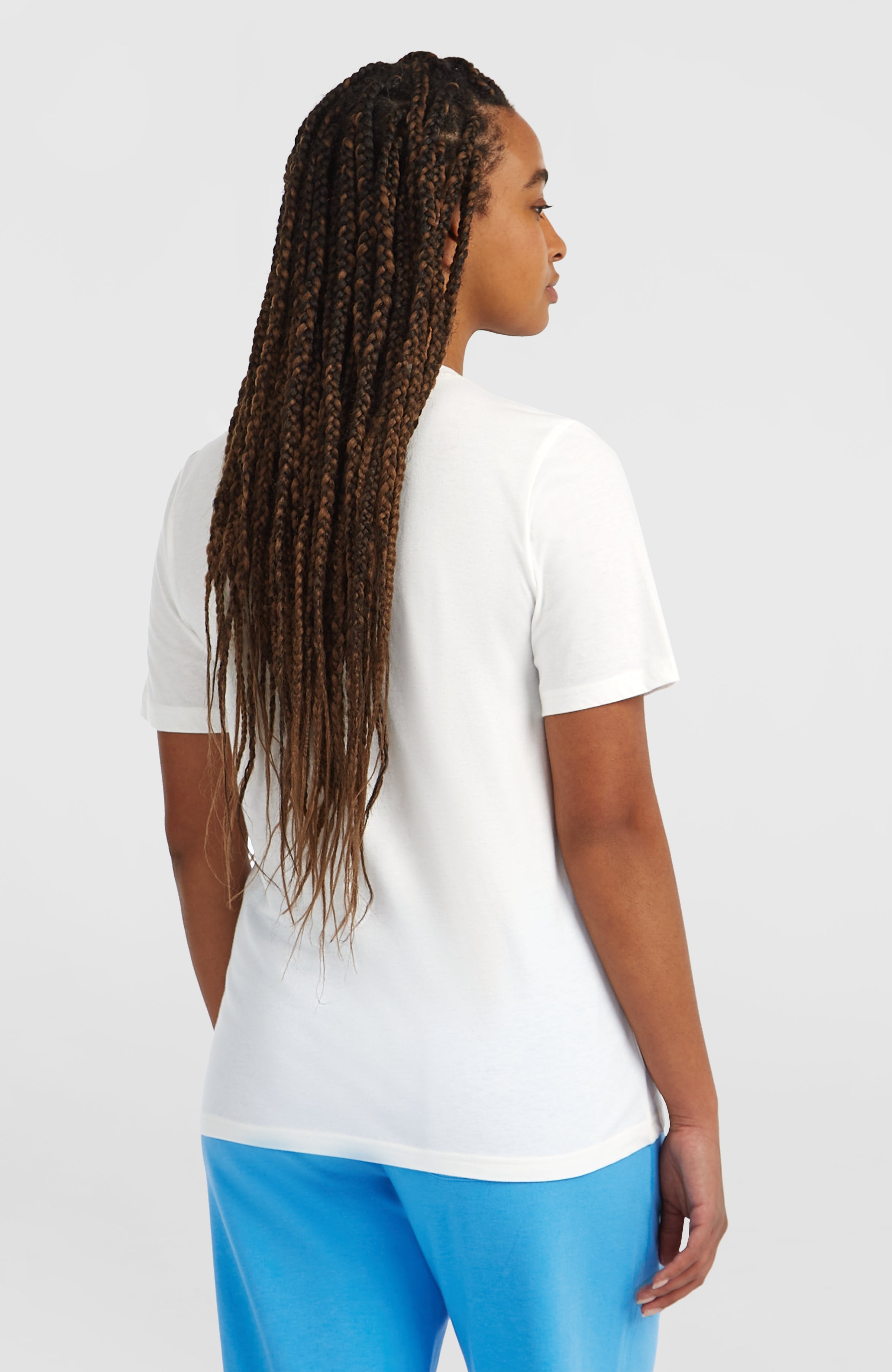 Essentials Script T-Shirt Snow White