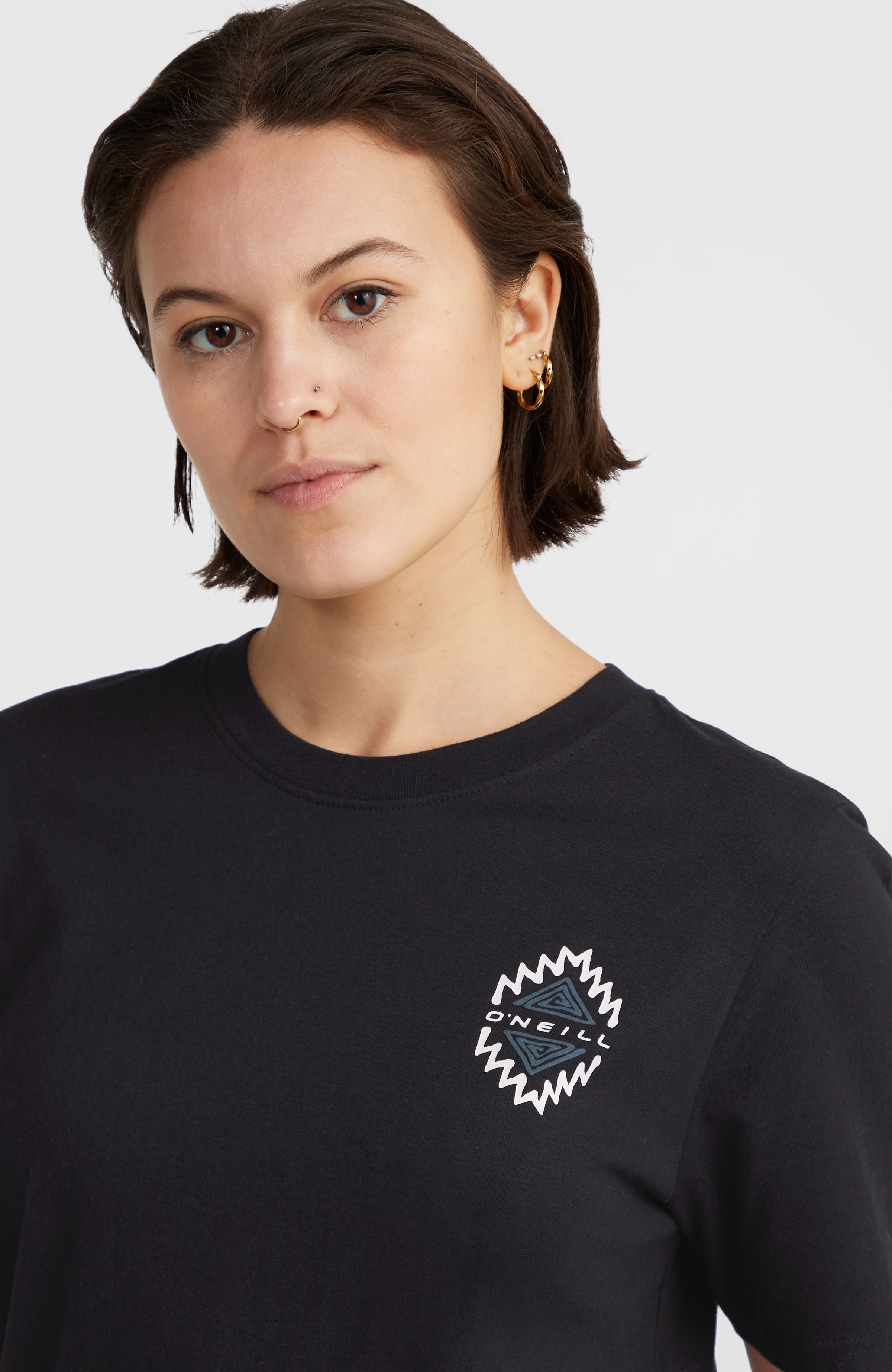 Chest Graphic T-Shirt Black Out