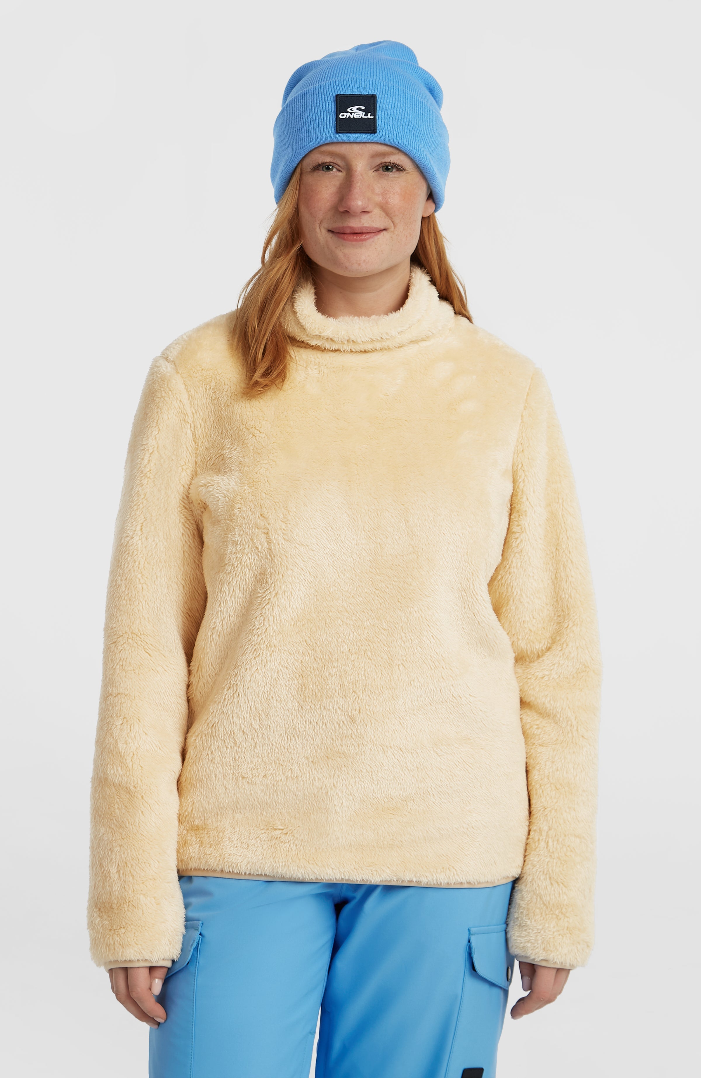 FWC'Cruz Fuzzy Fleece Macaron