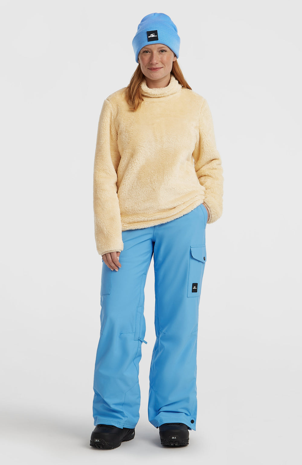 FWC'Cruz Fuzzy Fleece Macaron