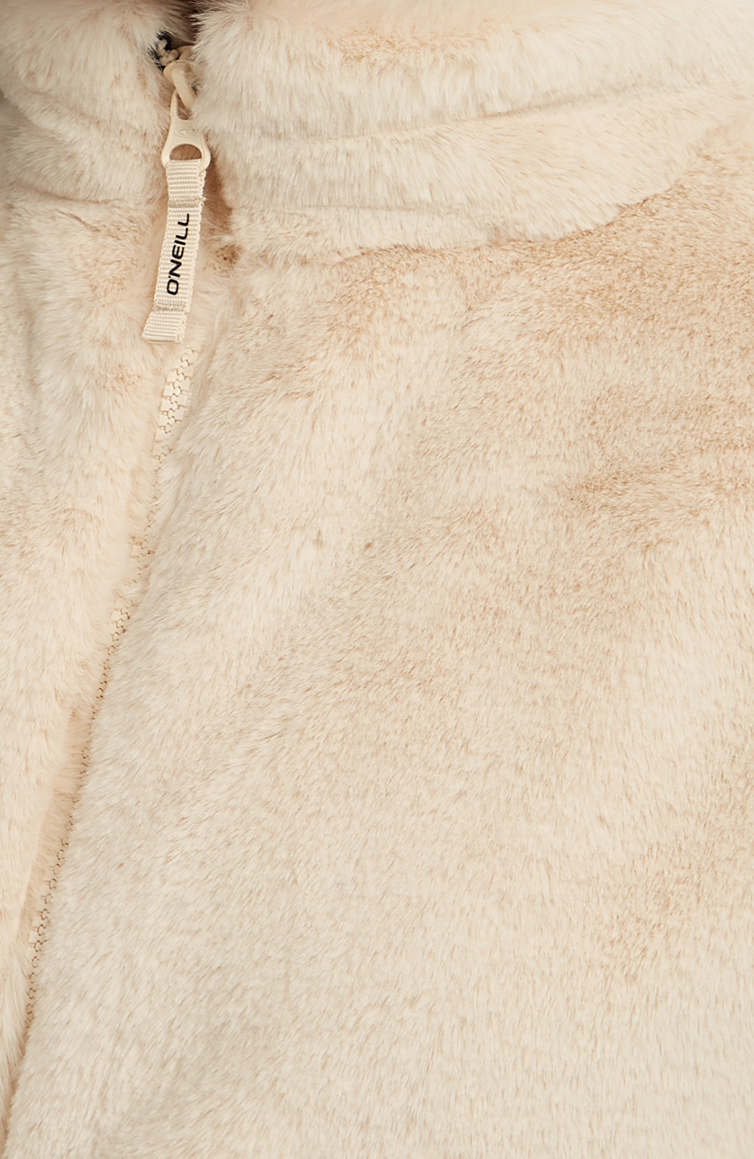 FWC'Cruz Faux Fur Fleece Macaron