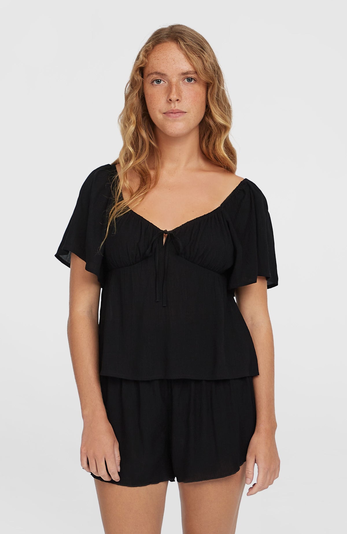Johnny Smocked Waist Shorts Black Out