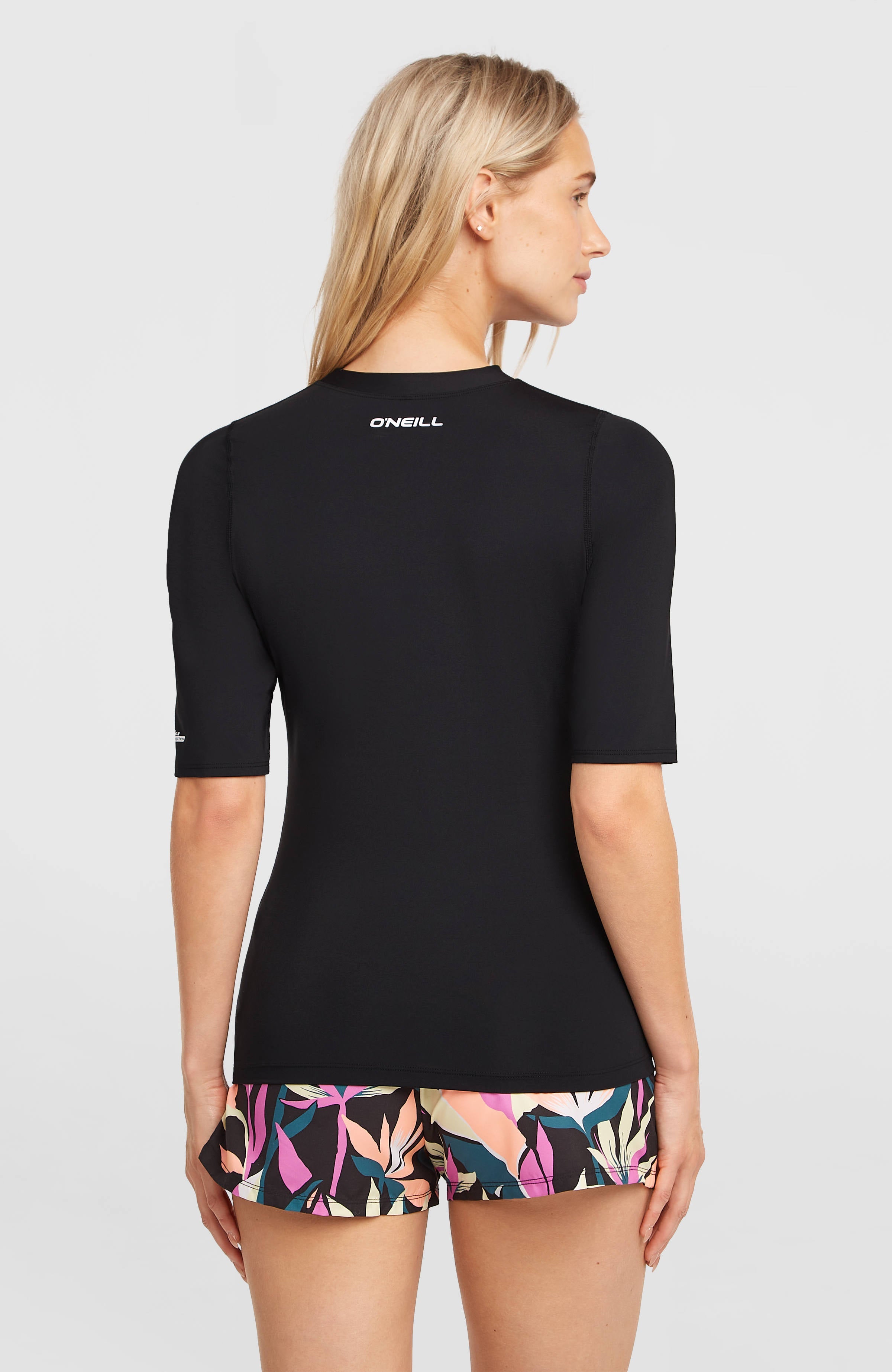 O'Neill Short Sleeve Skin Black Out