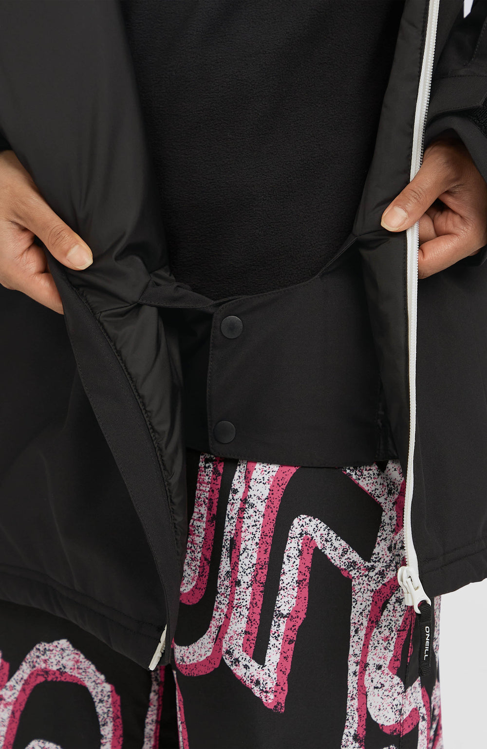 FWC'Play Asymmetric Snow Jacket Black Out Colour Block