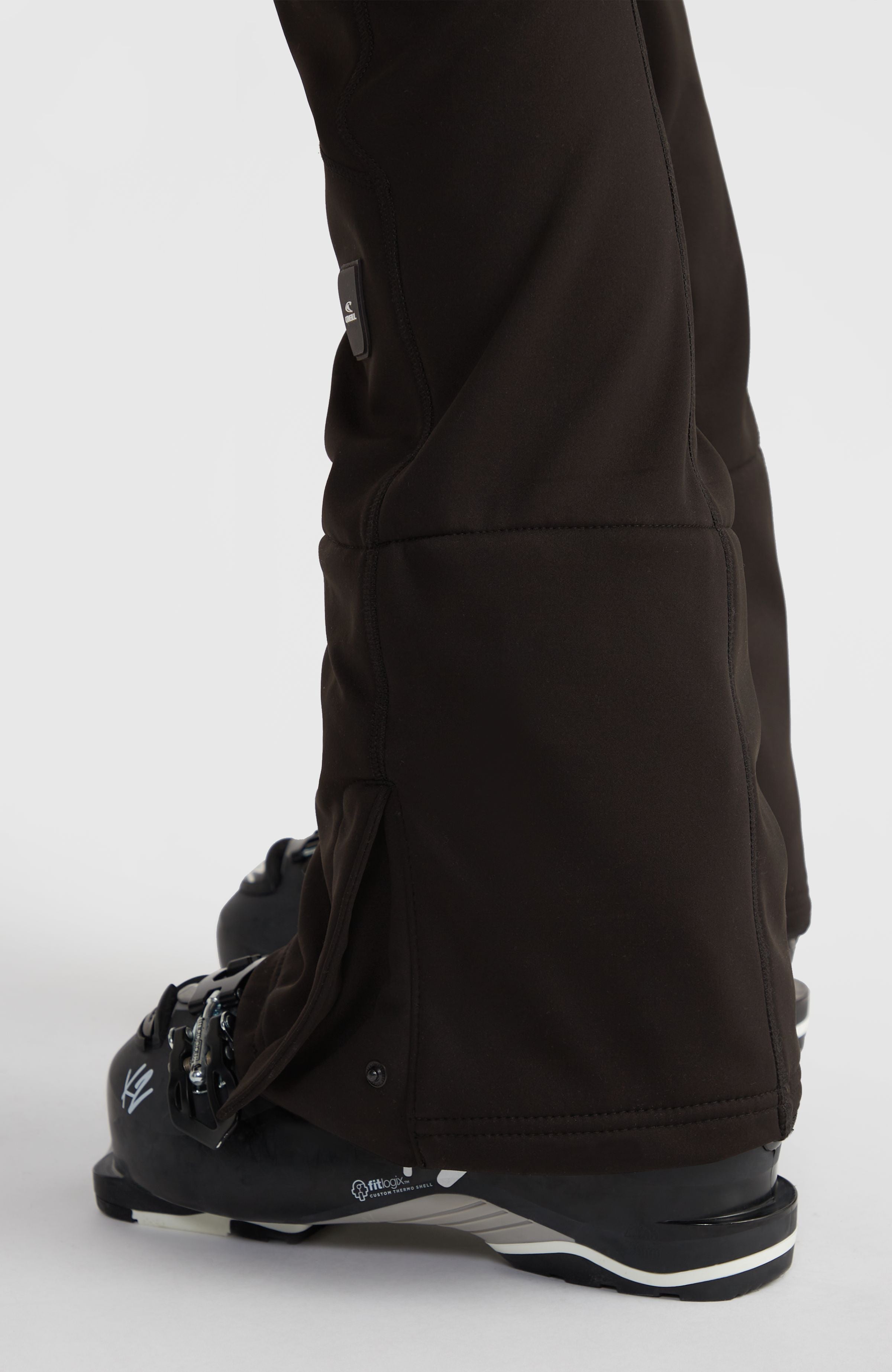 Blessed Softshell Hybrid Skinny Snow Pants Black Out