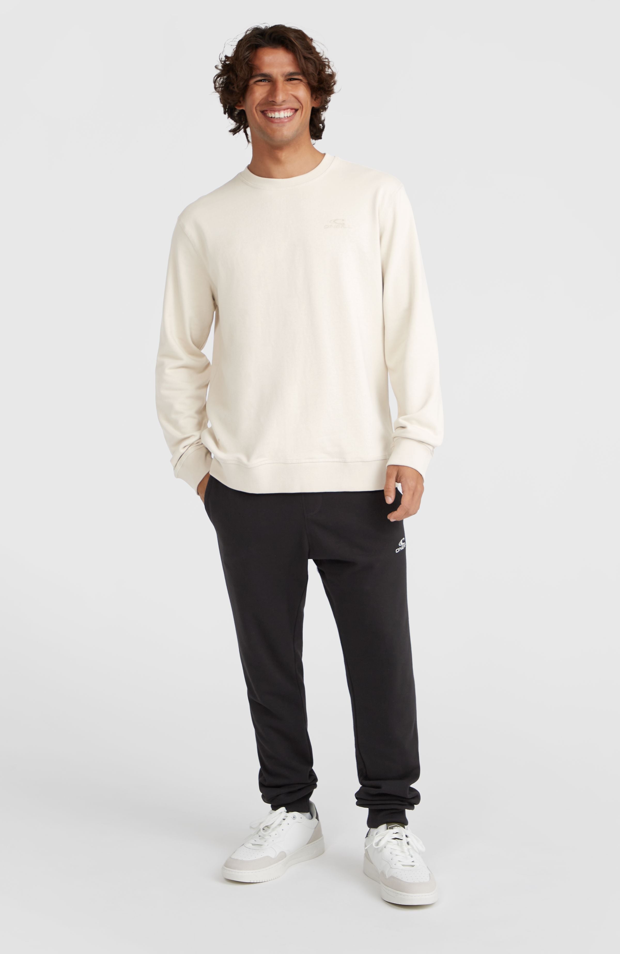 Small Logo Crew Sweatshirt Atmosphere