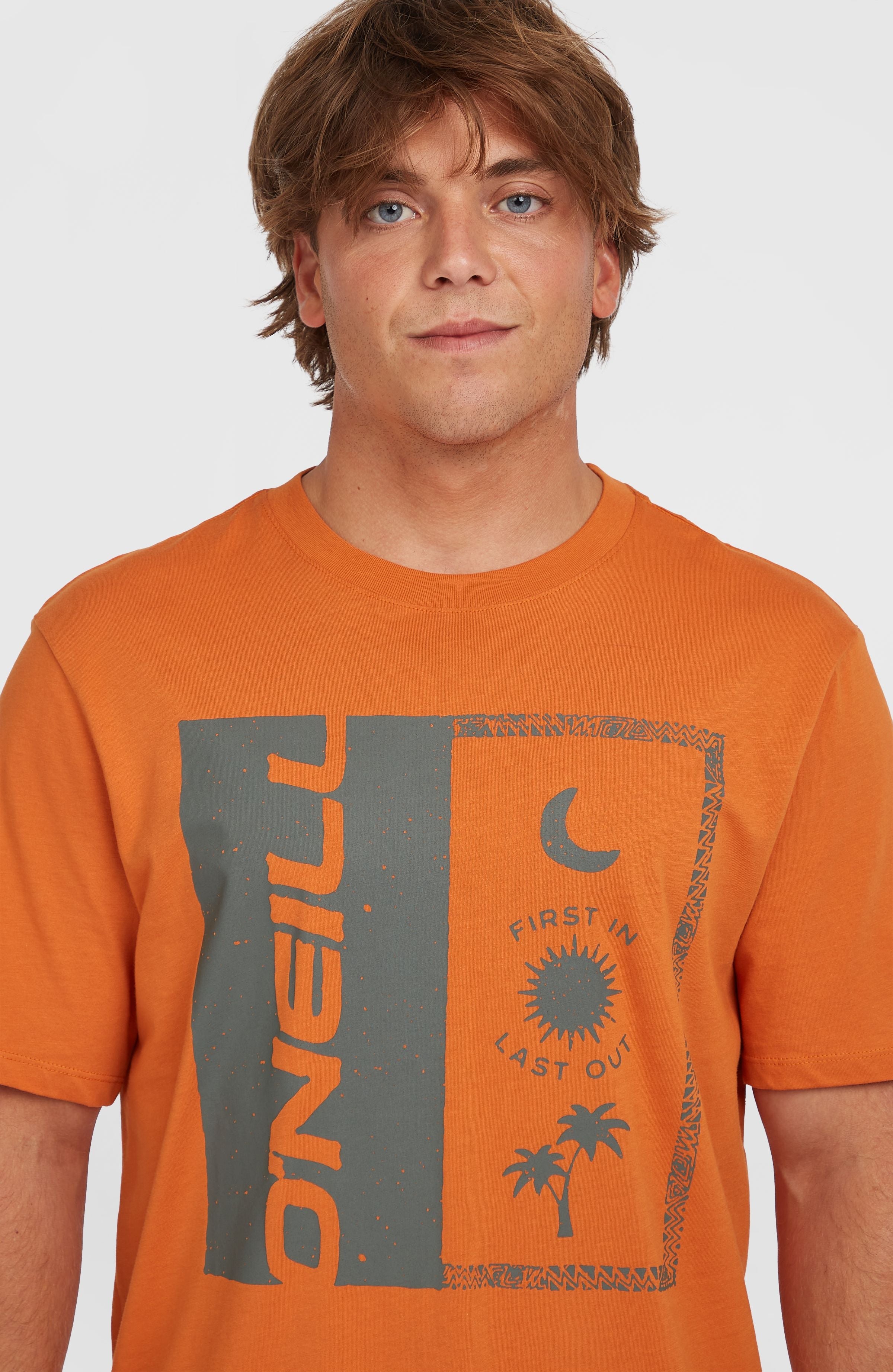 Front Print T-Shirt Cinnamon Stick