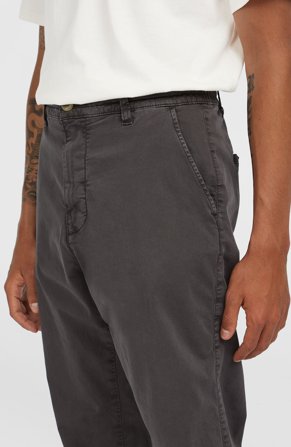 Essentials Chino Pants Raven