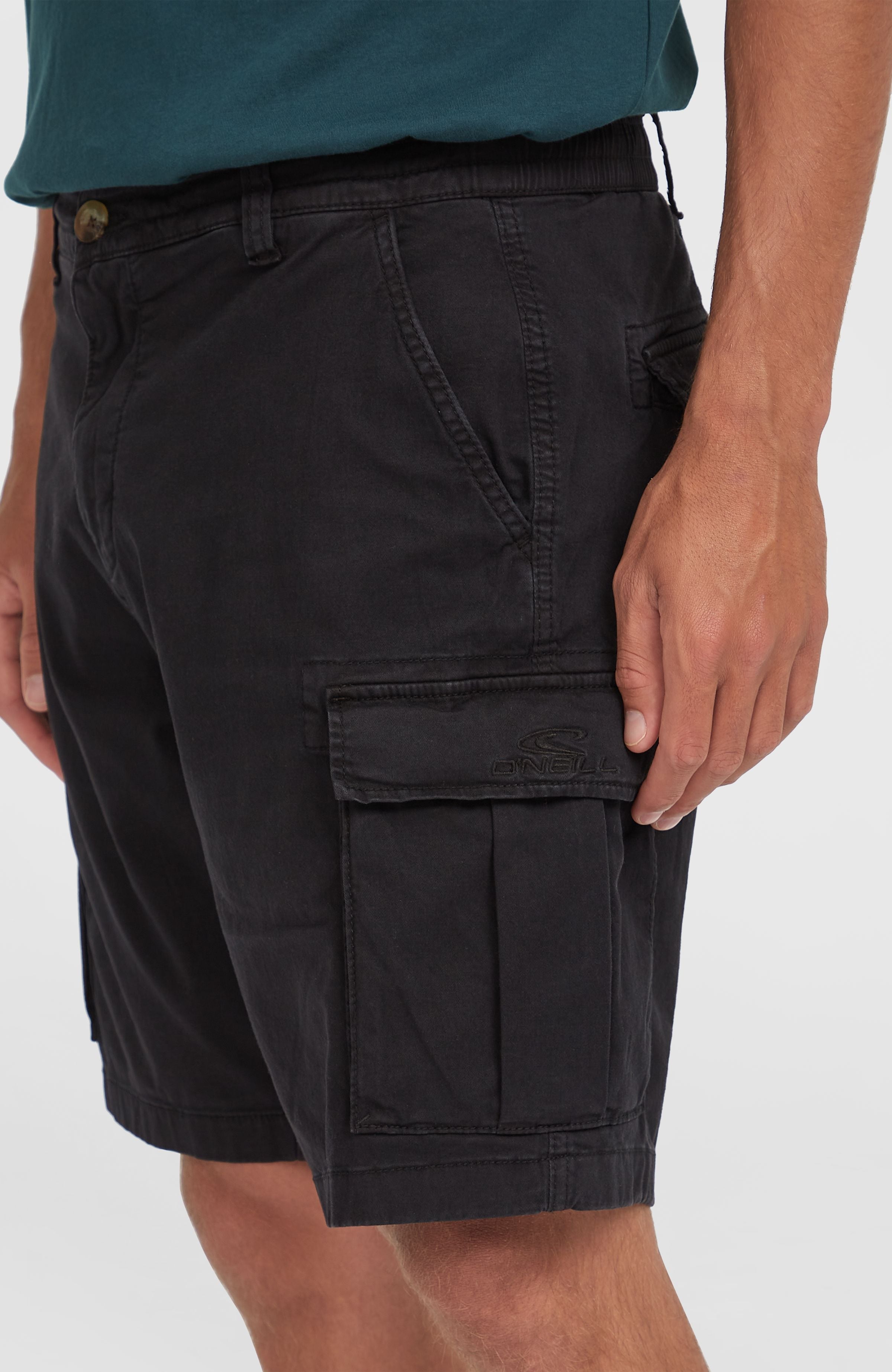 Essentials Cargo Shorts Black Out