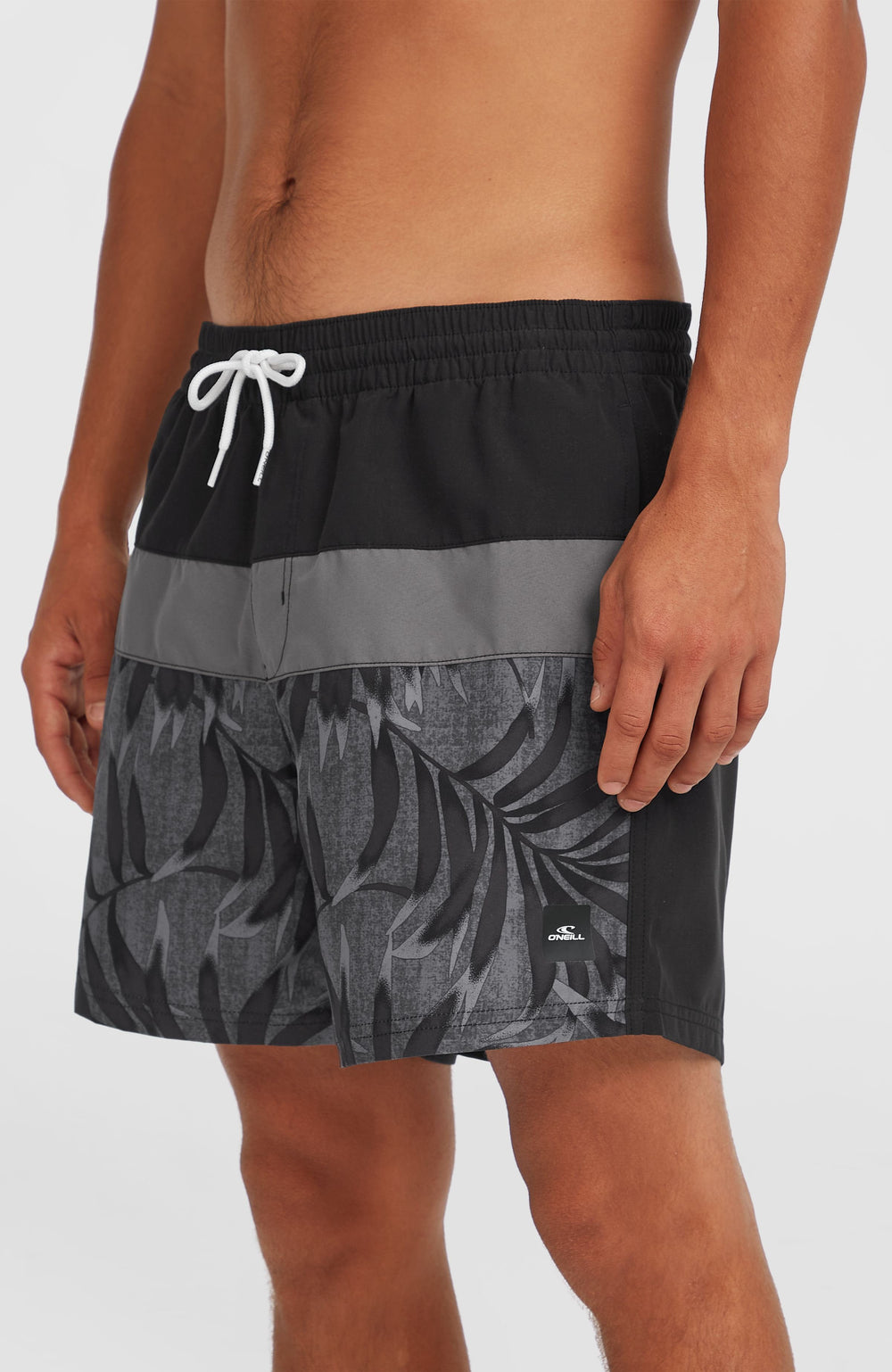 Cali Block 15'' Swim Shorts Black Dipped Leaves