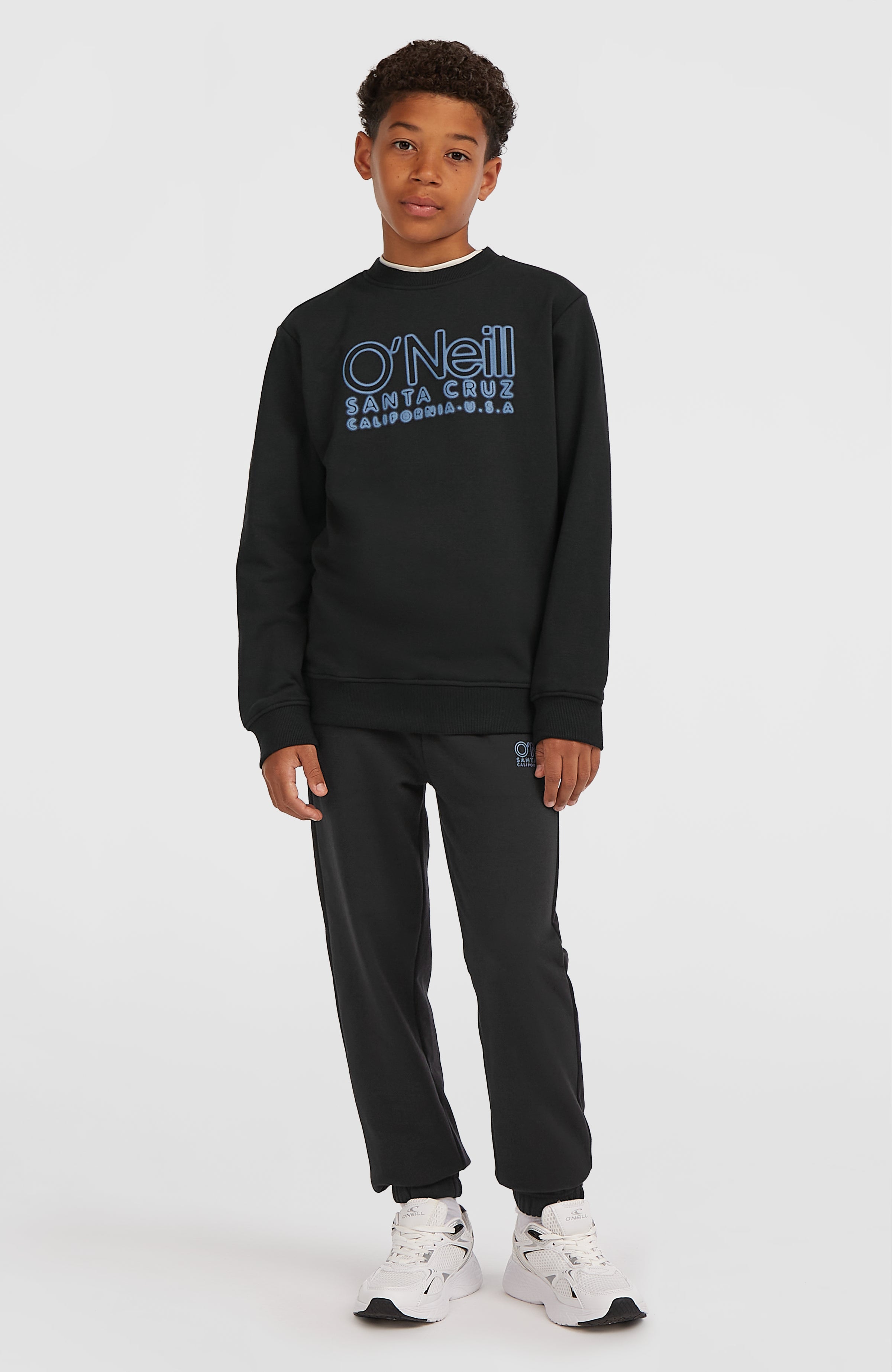 Essentials Crew Sweatshirt Black Out